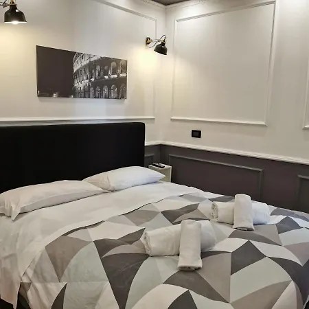 Key San Giovanni Apartment Rome
